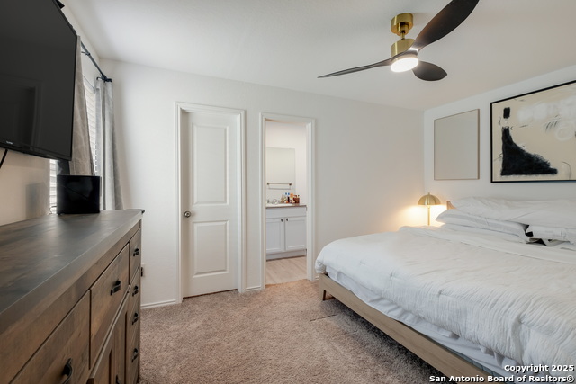 Image 22 of 33 For 7638 Chancery Gate