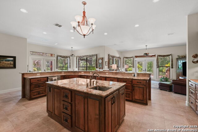 Image 12 of 56 For 162 Riverwood