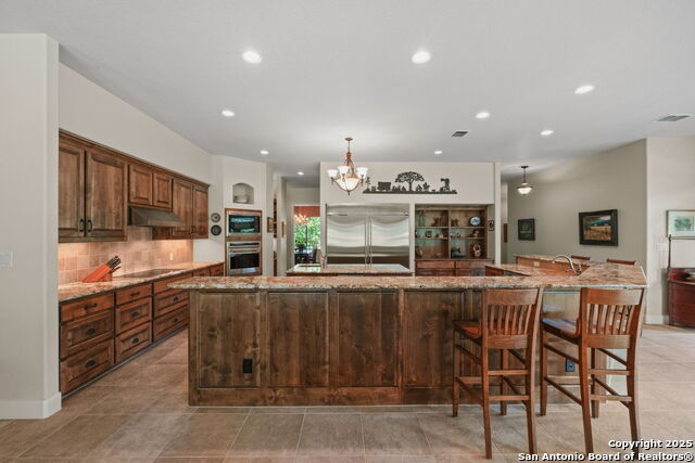 Image 14 of 56 For 162 Riverwood