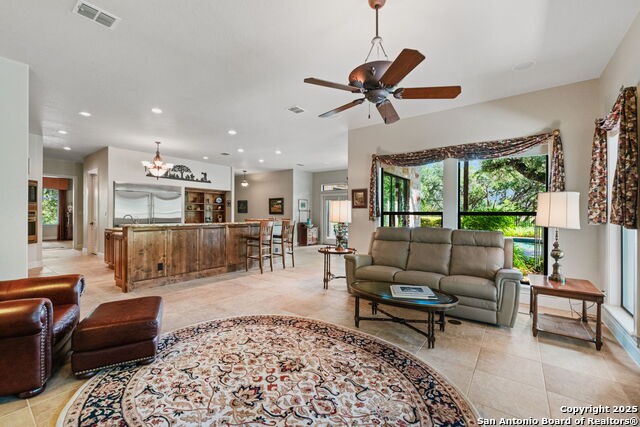 Image 17 of 56 For 162 Riverwood