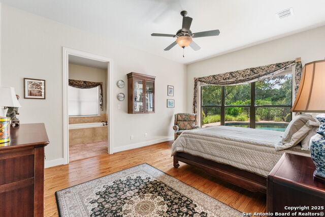 Image 23 of 56 For 162 Riverwood