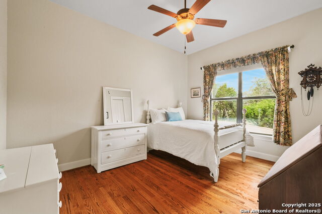 Image 31 of 56 For 162 Riverwood