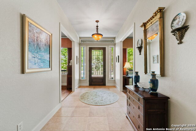 Image 4 of 56 For 162 Riverwood