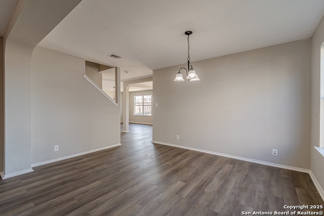 Listing photo id 9 for 4303 Rogans Hbr