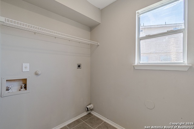 Listing photo id 21 for 4303 Rogans Hbr