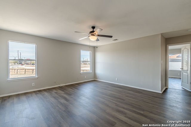 Listing photo id 25 for 4303 Rogans Hbr