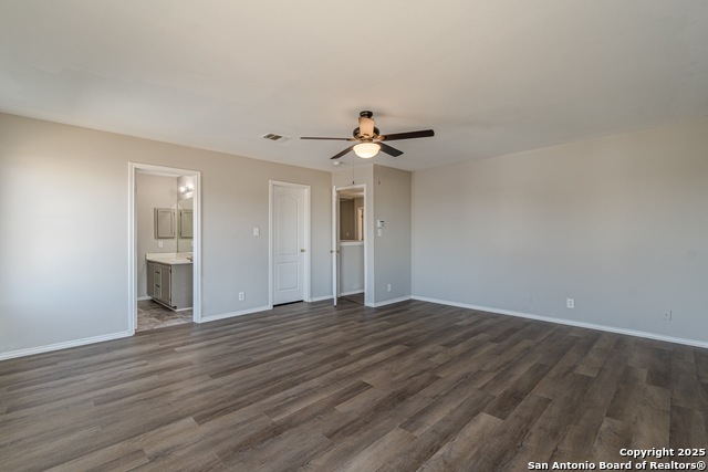 Listing photo id 28 for 4303 Rogans Hbr