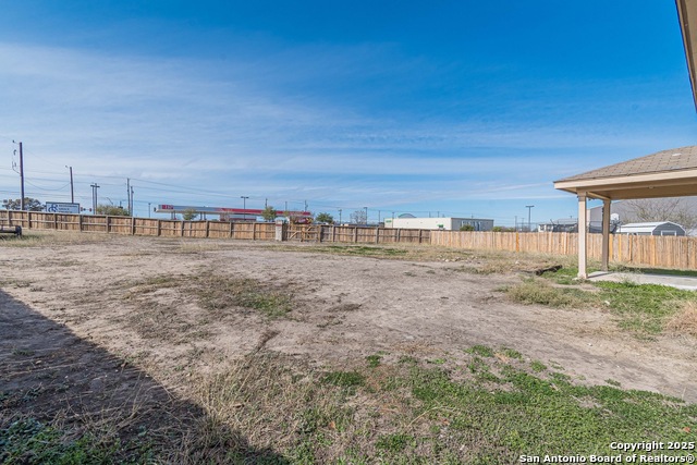 Listing photo id 47 for 4303 Rogans Hbr