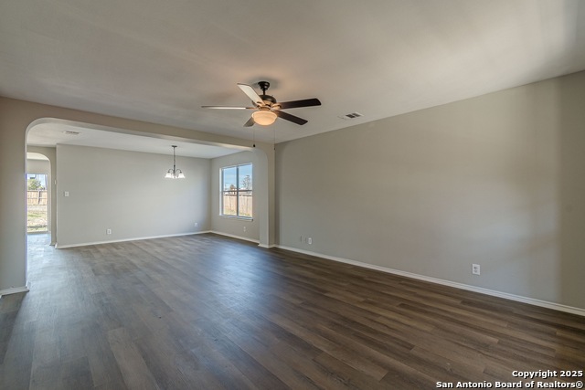 Listing photo id 6 for 4303 Rogans Hbr