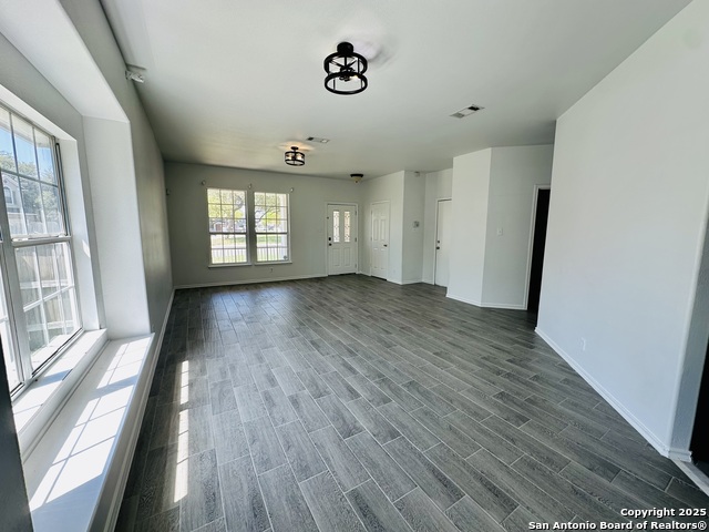 Image 16 of 17 For 1064 Maltese Ln