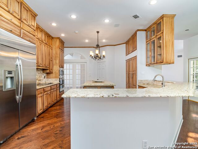 Listing photo id 9 for 6 De Zavala