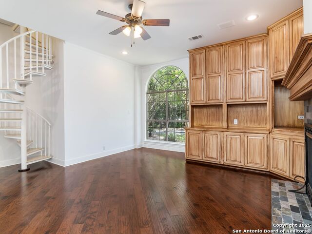 Listing photo id 22 for 6 De Zavala
