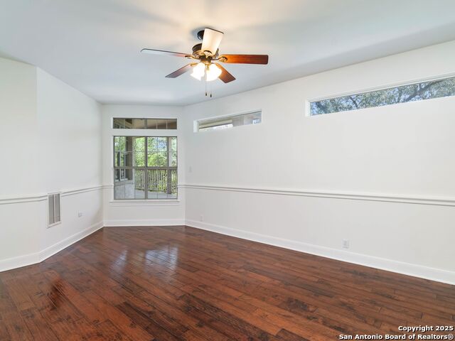 Listing photo id 32 for 6 De Zavala