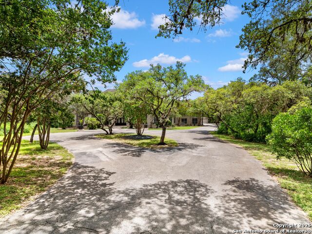 Listing photo id 46 for 6 De Zavala