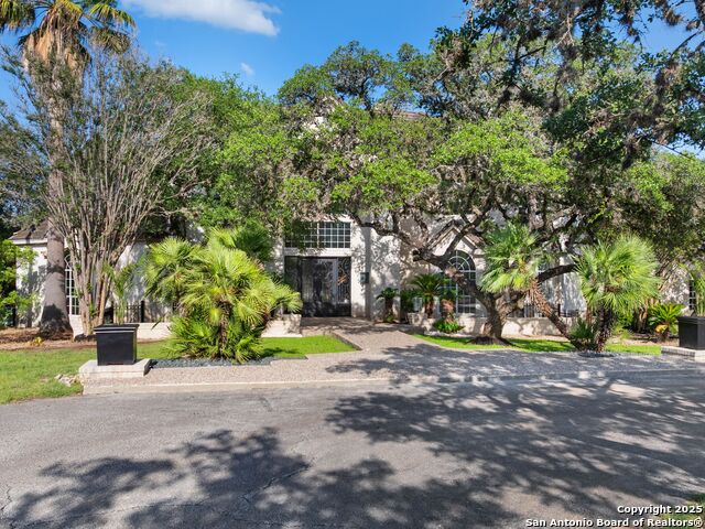 Listing photo id 47 for 6 De Zavala