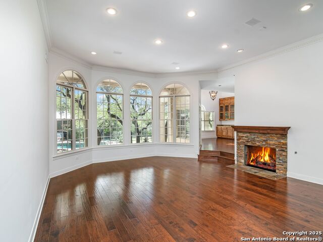 Listing photo id 3 for 6 De Zavala