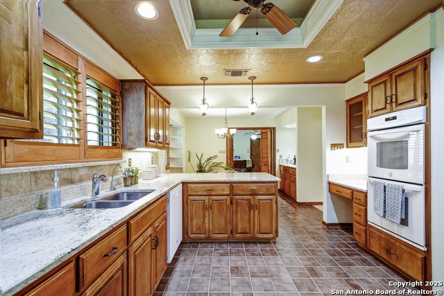 Image 11 of 29 For 13423 Vista Bonita