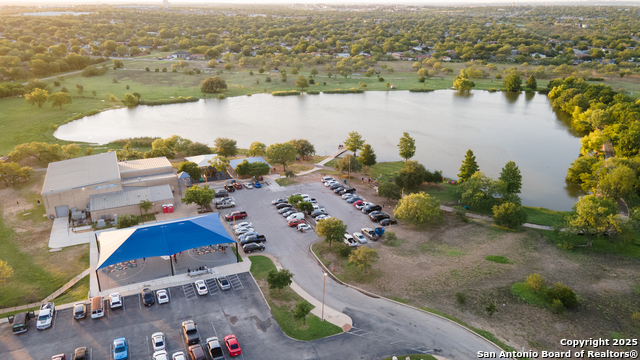 Image 14 of 15 For 8831 Five Palms Dr