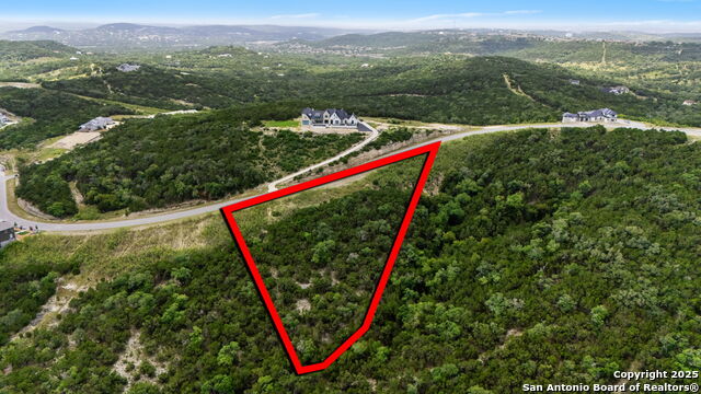 Listing photo id 4 for 8619 San Fidel Way