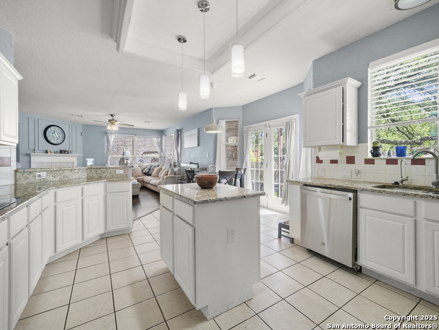 Image 12 of 42 For 21010 Las Lomas Blvd