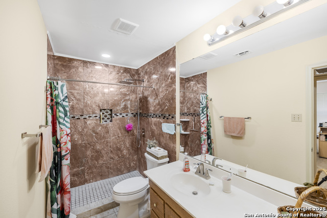 Listing photo id 11 for 4212 Medical 1007