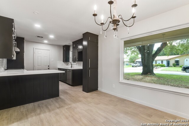 Image 8 of 18 For 212 Galvin  