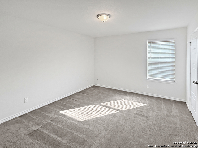 Image 5 of 17 For 3439 Jefferson Dr