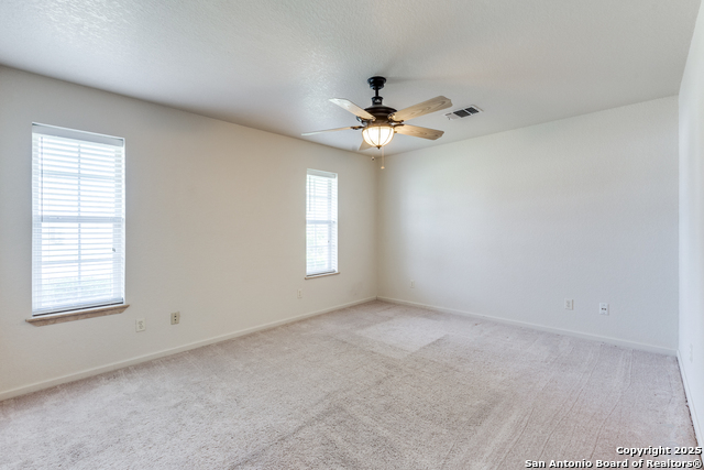 Image 10 of 15 For 832 Saint James