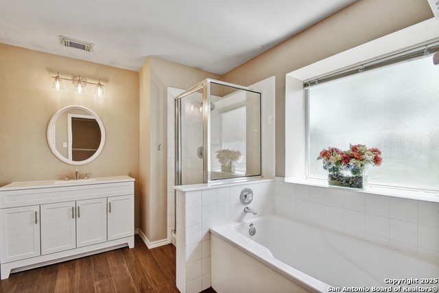 Image 17 of 34 For 1004 Sandy Ridge Cir