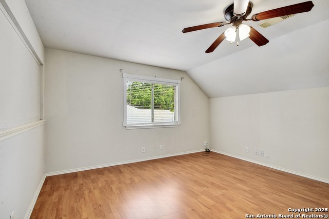 Image 18 of 34 For 1004 Sandy Ridge Cir