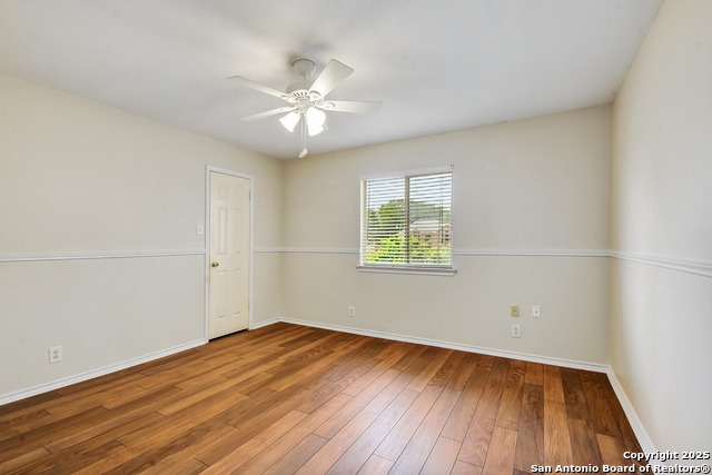 Image 21 of 34 For 1004 Sandy Ridge Cir