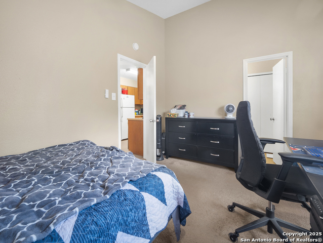 Image 11 of 39 For 14423 Edgemont