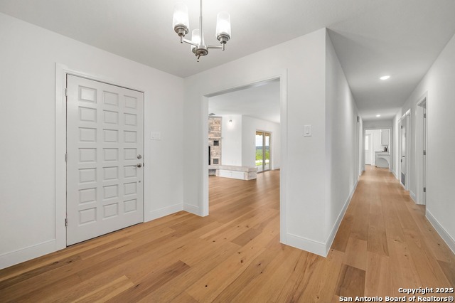 Image 18 of 49 For 935 Spring Branch Rd.