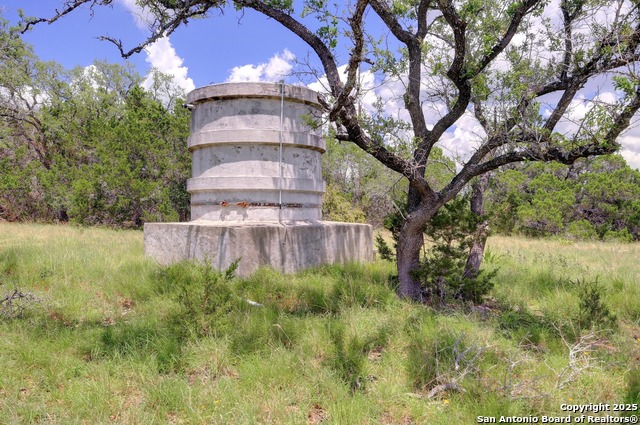 Image 31 of 49 For 935 Spring Branch Rd.