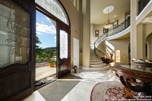 Listing photo id 8 for 2 Admirals Way