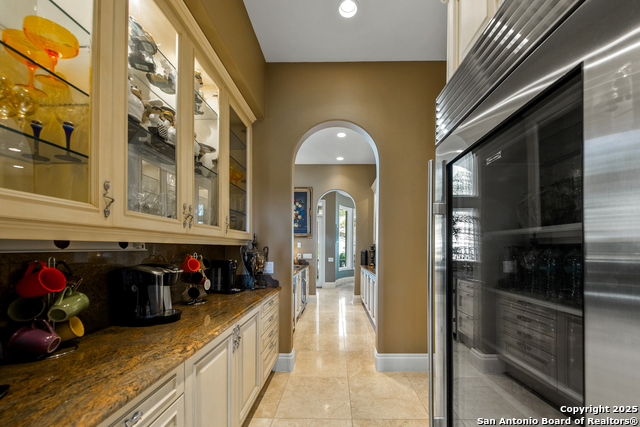 Listing photo id 25 for 2 Admirals Way