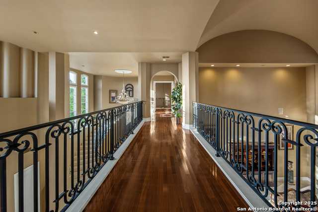 Listing photo id 52 for 2 Admirals Way