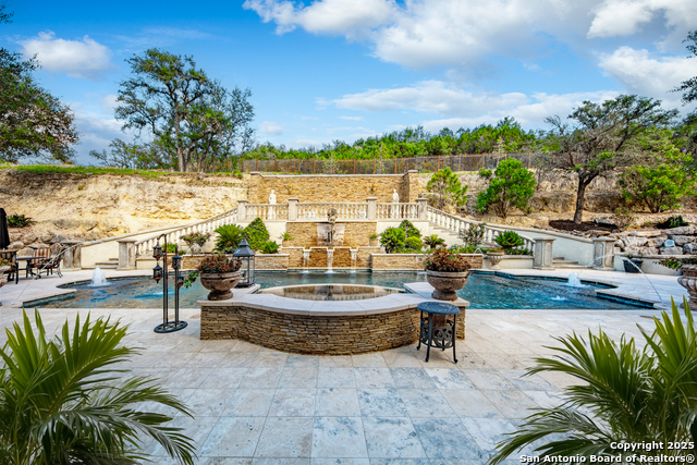 Listing photo id 7 for 2 Admirals Way