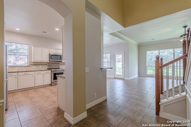 Image 9 of 65 For 1319 Arrow Hill