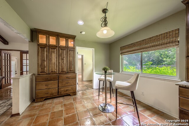 Image 9 of 24 For 106 Avenida Del Sol