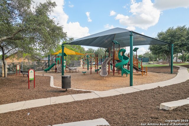 Image 30 of 38 For 12134 Hideaway Creek