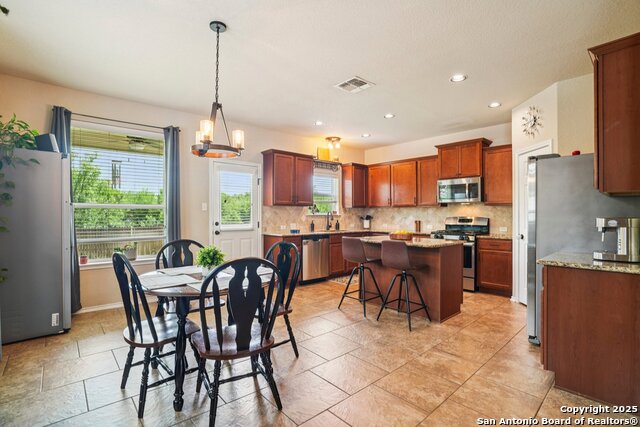 Image 8 of 38 For 12134 Hideaway Creek