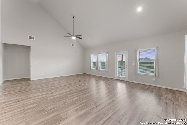 Image 18 of 60 For 1543 Argon Way