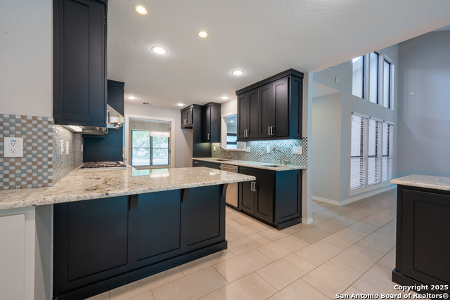 Listing photo id 9 for 322 Wood Shadow