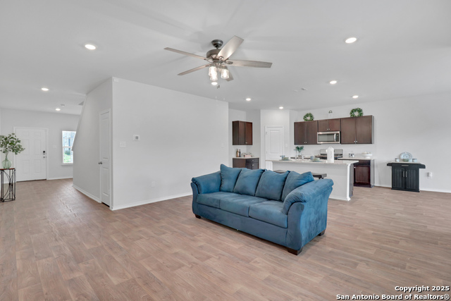 Image 4 of 40 For 5222 Scoria Trl