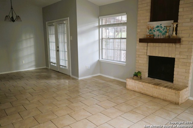 Listing photo id 3 for 12102 Stoney Falls