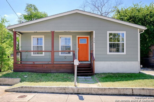 Details for 226 Bee St  , San Antonio, TX 78208