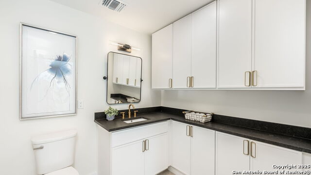 Image 18 of 21 For 3140 Westview