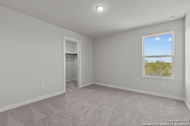 Image 14 of 20 For 9982 Forestier Green