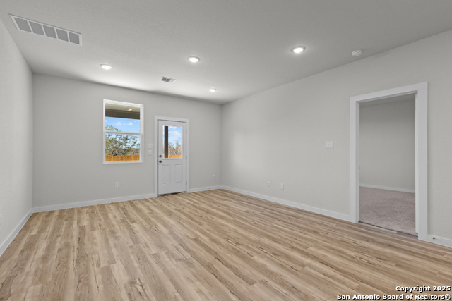Image 2 of 20 For 9982 Forestier Green